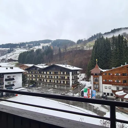 Zirbenstube 55 * Saalbach-Hinterglemm