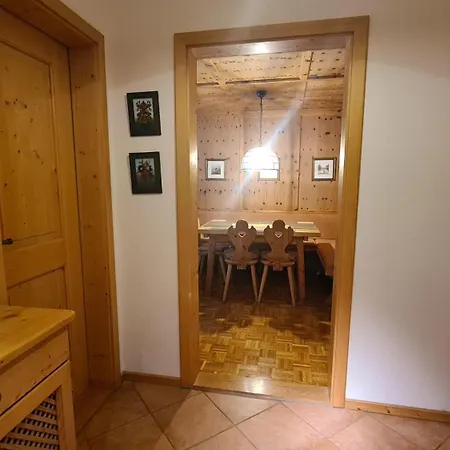 Apartment Zirbenstube 55 *