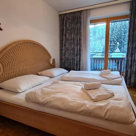 Zirbenstube 55 *